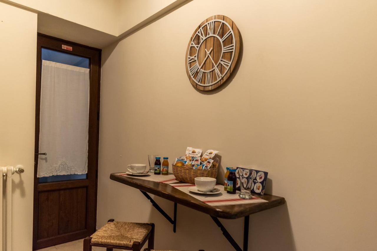 B&B Panaro อัลเบโรเบลโล ภายนอก รูปภาพ